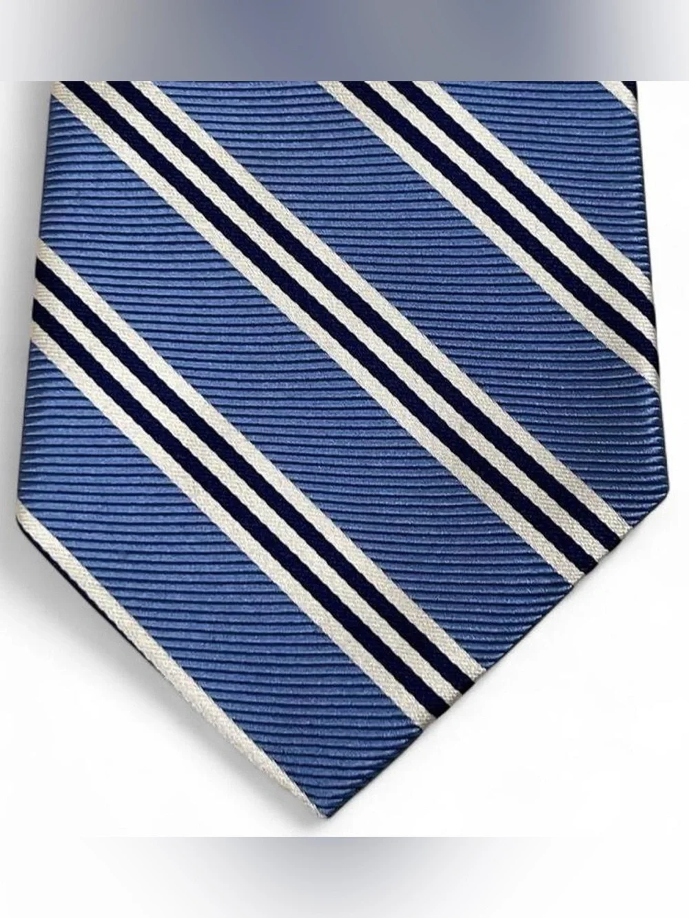Brooks Brothers Makers Pure Silk Blue Tie White & Navy Stripes L58